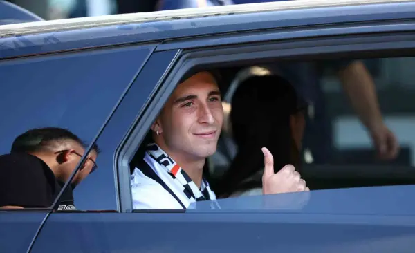 Beşiktaş’ın yeni transferi Fabio Miretti, İstanbul’a geldi