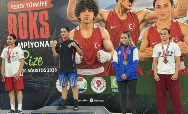 Büyükşehir Belediyesporlu boksçulardan önemli başarı