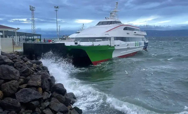 Bursa-İstanbul deniz otobüsü seferlerine hava engeli