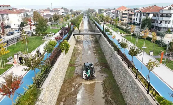 İnegöl Belediyesi’nden yağış öncesi önlem
