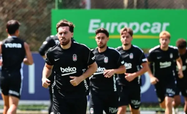 Beşiktaş, Midtjylland maçı hazırlıklarını sürdürdü