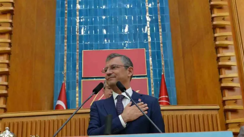 Özgür Özel, yeni partiyi duyurdu