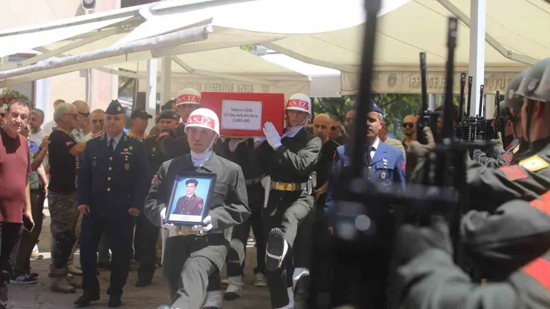 Bursalı dağcı son yolculuğuna uğurlandı