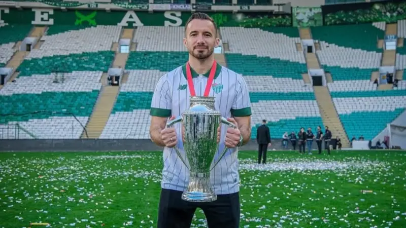 Talha Yünkuş, Bursaspor’a veda etti