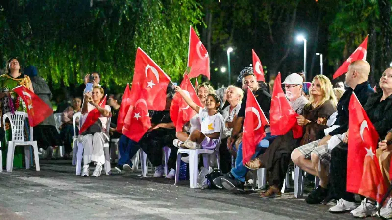 Kültürpark’ta görkemli zafer coşkusu