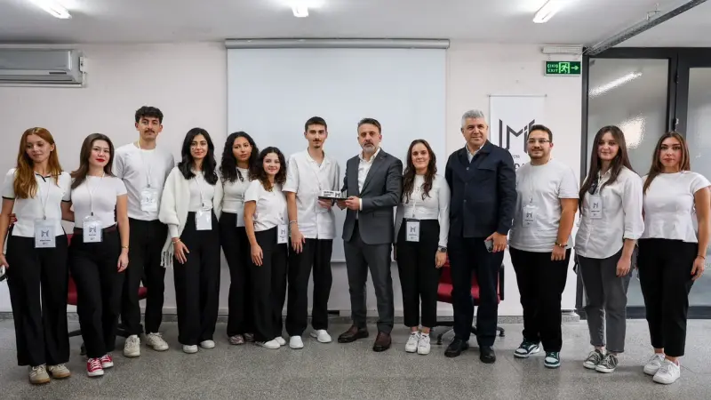 Başkan Vekili Biba'dan gençlere: Önünüz aydınlık