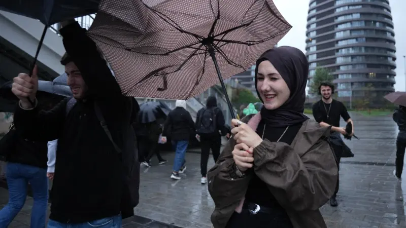 İstanbul’da hava şartları nedeniyle okullar tatil edildi