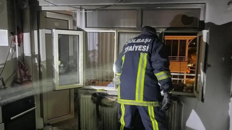 Yangında bir kişi dumandan etkilendi